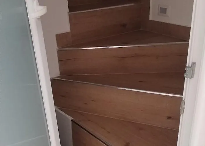 Townhome Terrace, Location 度假居 莫诺波利