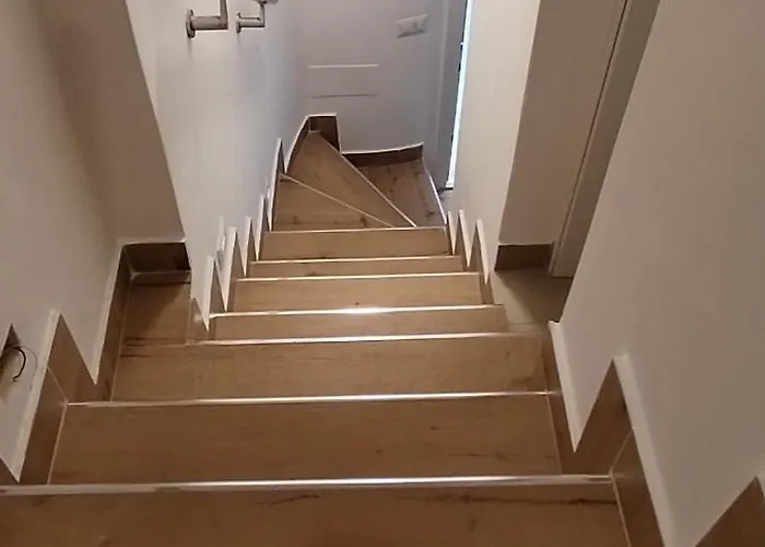 Townhome Terrace, Location 度假居 *